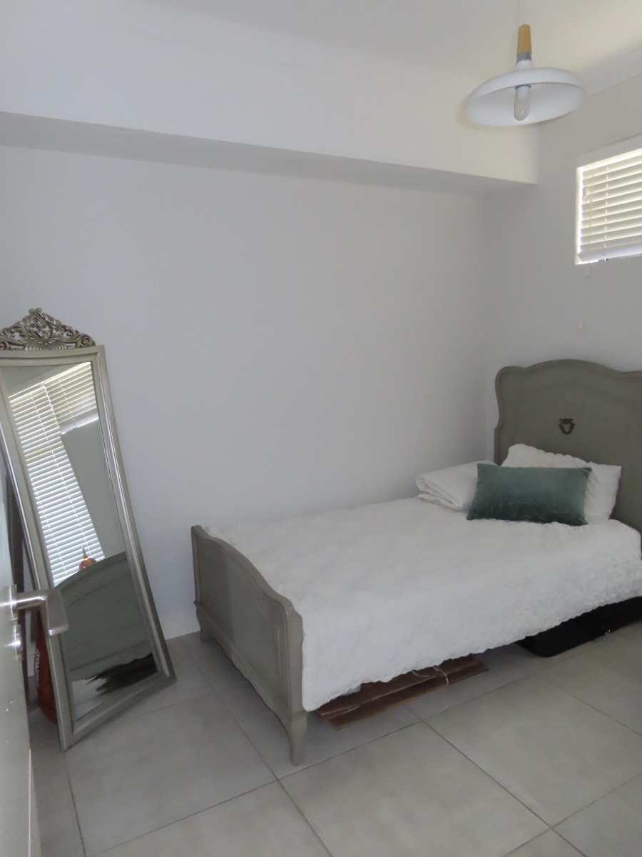 To Let 3 Bedroom Property for Rent in Paardevlei Western Cape